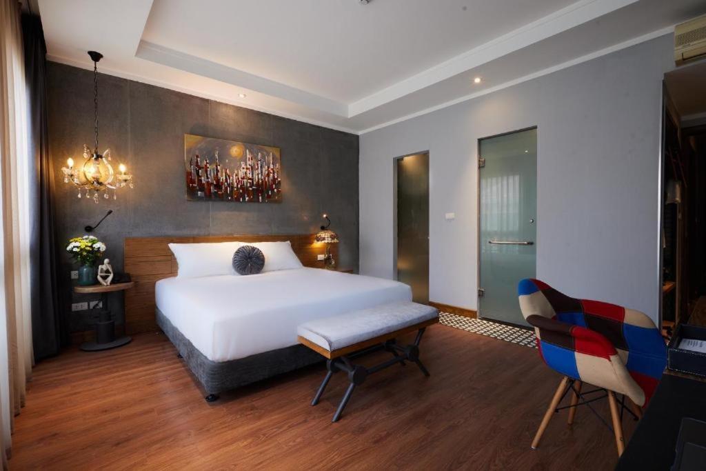 B&B Hanoi Hotel Exterior photo