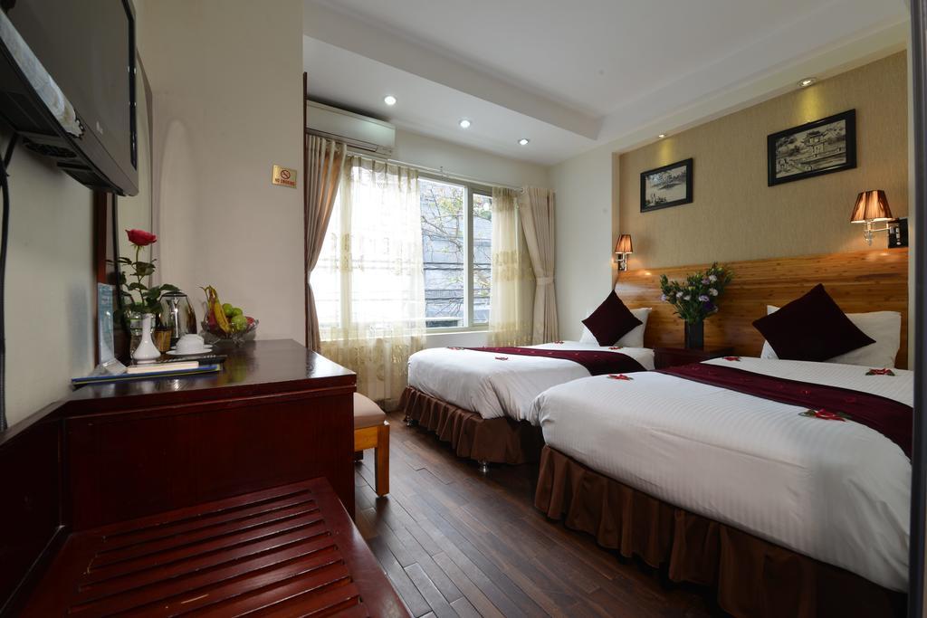B&B Hanoi Hotel Room photo