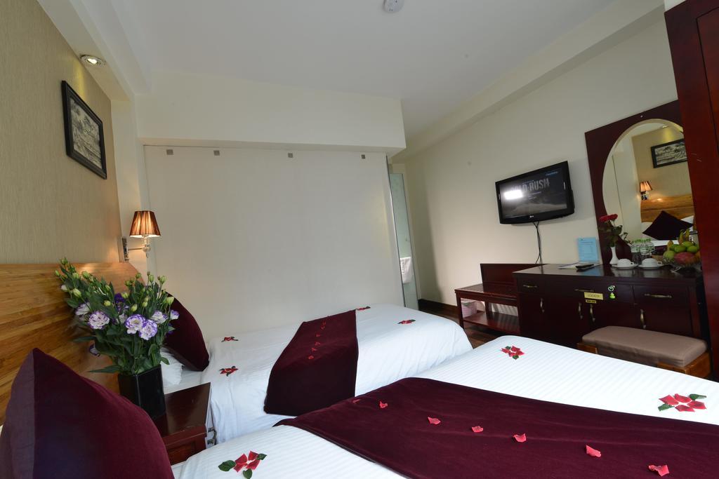 B&B Hanoi Hotel Room photo