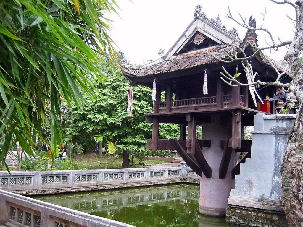 B&B Hanoi Hotel Exterior photo