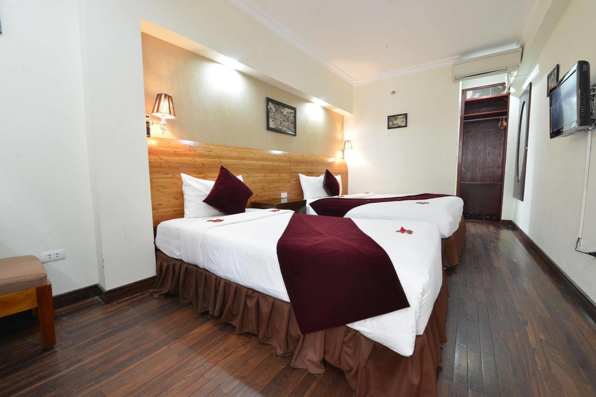 B&B Hanoi Hotel Exterior photo
